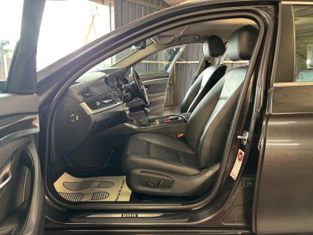 2014 BMW 5 Series - thumbnail 20