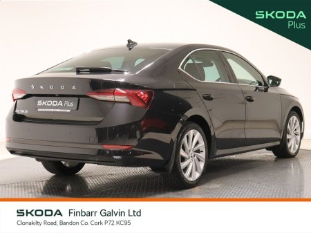 2023 Skoda Octavia - thumbnail 3