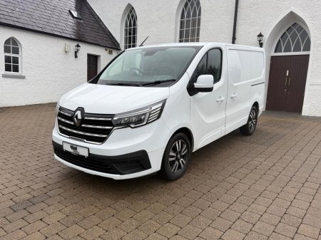 2023 Renault Trafic SL28 SporBUSINESS PLUS DCI €22,995 thumbnail