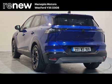 2025 Renault Symbioz E-Tech HEV 145 Iconic Esprit Alpine €34,995 thumbnail