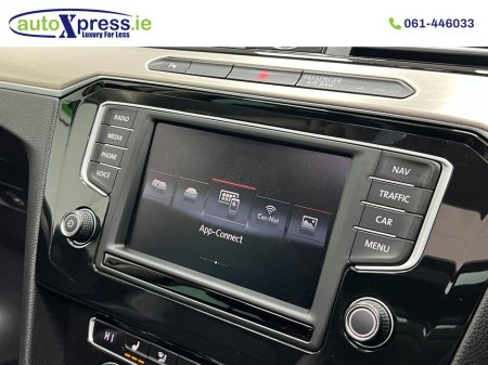 2016 Volkswagen Passat 2.0 TDI BLUMOTION, Panoramic Sunroof thumbnail