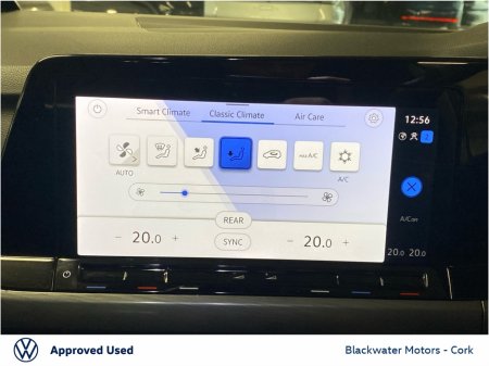 2020 Volkswagen Golf STYLE 1.5 TSI MHEV AUTOMATIC 150BHP €24,995 thumbnail