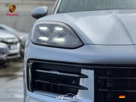 2024 Porsche Cayenne - thumbnail 20