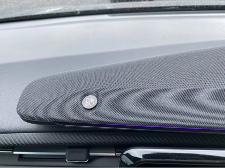 2025 Ford Explorer Extended Range Premium.. Driver assistance + Heat pump €43,500 thumbnail