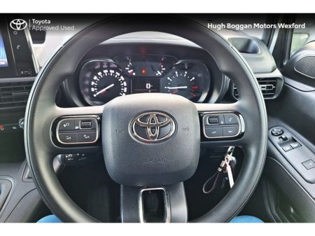 2024 Toyota Proace City - thumbnail 14