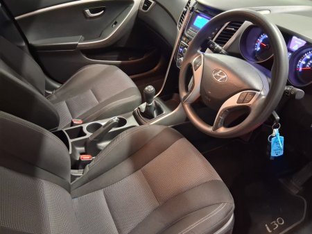 2016 Hyundai i30 - thumbnail 5