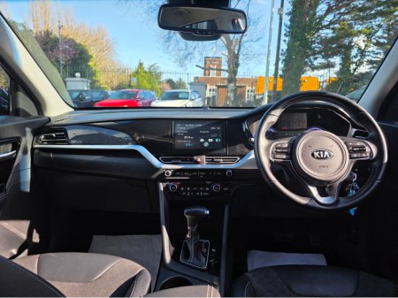 2020 Kia Niro - thumbnail 15