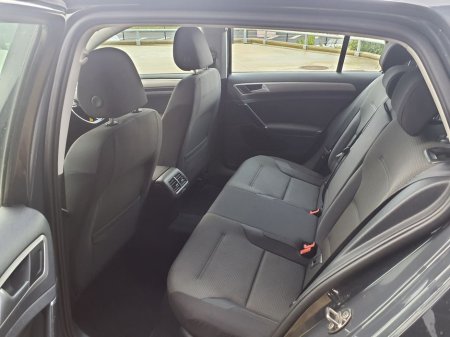 2015 Volkswagen Golf 1.6 TDI Match €8,950 thumbnail