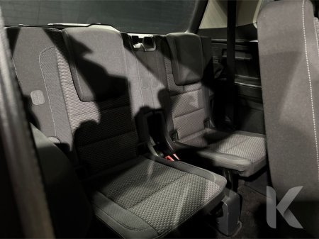 2017 Volkswagen Touran - thumbnail 13