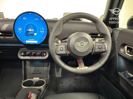 2025 MINI Hatch - photo 5