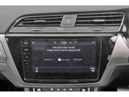2019 Volkswagen Touran 2.0TDI DSG COMFORTLINE *REVERSE CAM*CARPLAY*ANDROID AUTO* €24,890 thumbnail