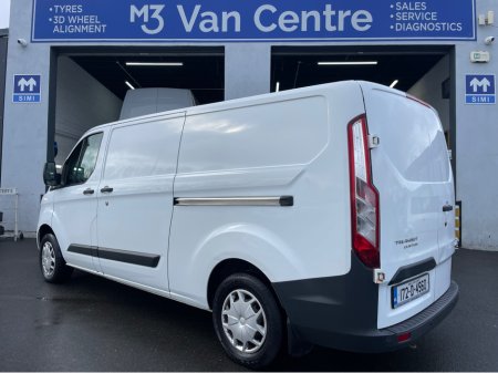 2017 Ford Transit Custom 2071 (172) FORD TRANSIT CUSTOM 290 LWB TRND 2.0 2.0M6 130 3 €10,950 thumbnail