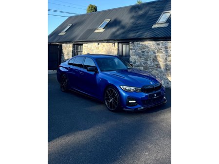 2021 BMW 3 Series - thumbnail 3