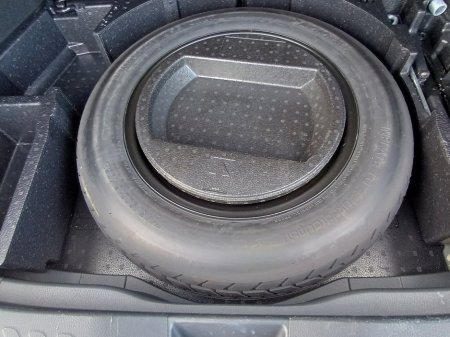 2017 Toyota C-HR - thumbnail 14