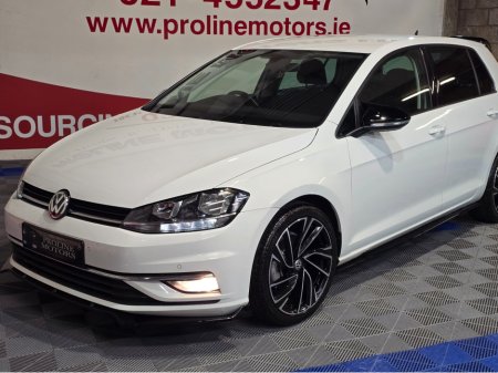 2019 Volkswagen Golf VW GOLF 1.6 TDI MATCH IN STUNNING CONDITION €18,995 thumbnail