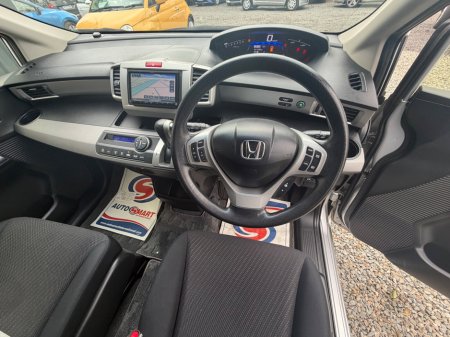 2015 Honda Freed - thumbnail 11