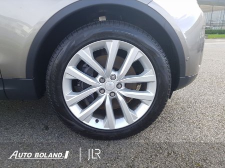 2025 Land Rover Discovery - thumbnail 9