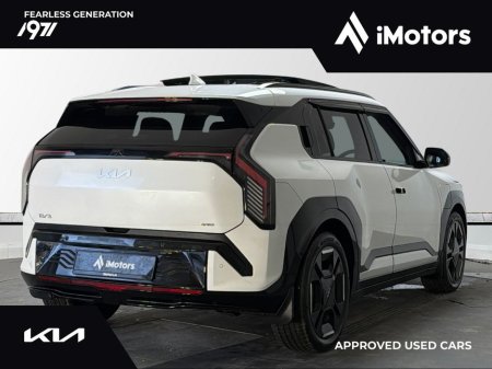 2025 Kia EV3 Earth GT Line Long Range €41,900 thumbnail