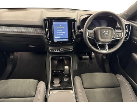 2026 Volvo EX40 PLUS BLACK EDITION *ORDER NOW* €110 PER WEEK ON PCP €50,143 thumbnail