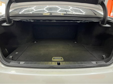 2016 BMW 7 Series 2016 BMW 740E IPERFORMANCE M-SPORT 2.0 AUTOMATIC / CRUISE CONTROL / 360° PARKING CAMERA / ELECTRIC MEMORY HEATED & MASSAGING SEATS / HEATED REAR SEATS / PANORAMIC SUNROOF / PADDLE SHIFTERS AND MORE thumbnail