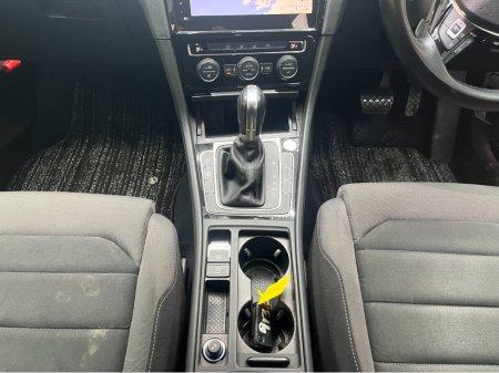 2017 Volkswagen Golf - thumbnail 16