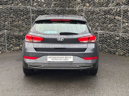 2024 Hyundai i30 SE CONNECT MHEV T-GDI €22,851 thumbnail