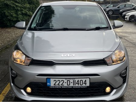 2022 Kia Rio - view 4