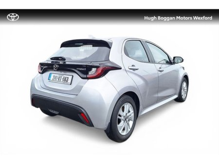 2024 Mazda Mazda2 - photo 2