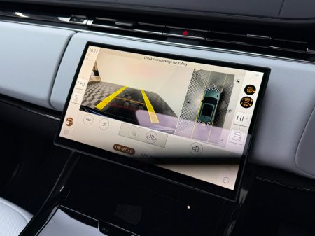 2026 Land Rover Range Rover Sport AUTOBIOGRAPHY P550E VELOCITY BLUE €171,990 thumbnail