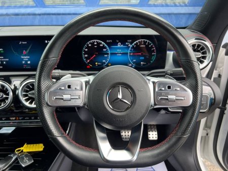 2023 Mercedes-Benz CLA Class CLA250e AMG-LINE PREMIUM 1.3 HYBRID // EXTENDED VIRTUAL COCKPIT // APPLE CARPLAY/ANDROID AUTO // AMBIENT LIGHTING PACKAGE €36,900