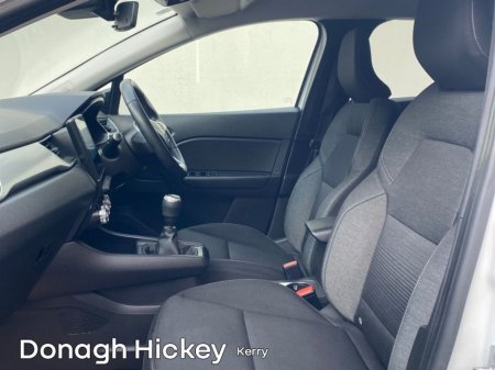 2020 Renault Captur dCi 95 Iconic €17,900