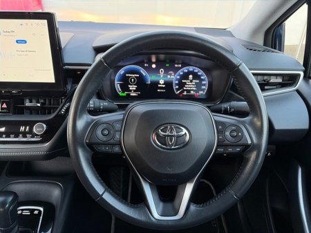 2023 Toyota Corolla COROLLA LUNA SALOON €23,888 thumbnail
