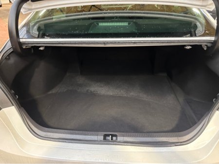 2019 Toyota Camry 2.5 Hybrid Automatic Top Spec only 96000 kms €21,750 thumbnail