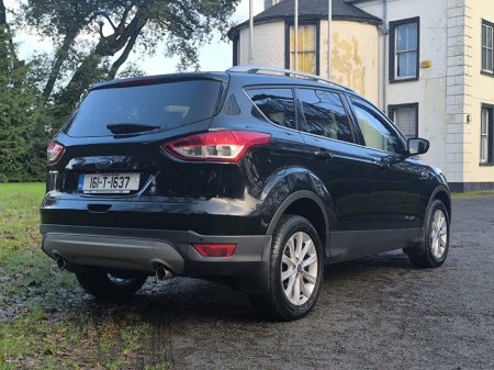 2016 Ford Kuga - thumbnail 5