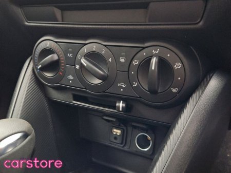 2024 Mazda Mazda2 - thumbnail 20