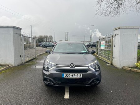 2022 Citroen C4 FEEL BlueHDi 110 S&S €18,950