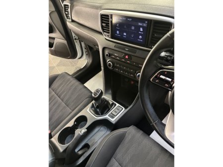 2021 Kia Sportage 1.6 CRDI MHEV K2 €22,950 thumbnail