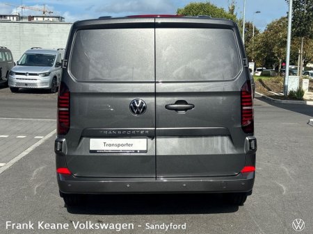 2026 Volkswagen Transporter HIGHLINE AUTO 30 LWB 150BHP *5 YEAR WARRANTY* *0% FINANCE AVAILABLE* *17" MONTE CARLO ALLOYS* *BODY COLOUR CODED BUMPERS* *APPLE CARPLAY/ANDROID AUTO* *REAR VIEW CAMERA* *FRONT AND REAR PARKING SENSOR €38,952 thumbnail
