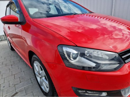 2012 Volkswagen Polo - thumbnail 2