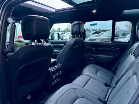 2023 Land Rover Defender ++HIGH SPEC++ 110 2.0 P400E X 404PS thumbnail