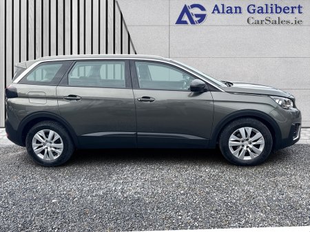 2018 Peugeot 5008 1.5HDI ACTIVE 7 Seater Model thumbnail