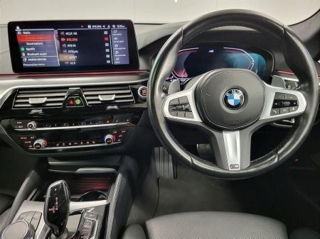 2023 BMW 5 Series - thumbnail 5