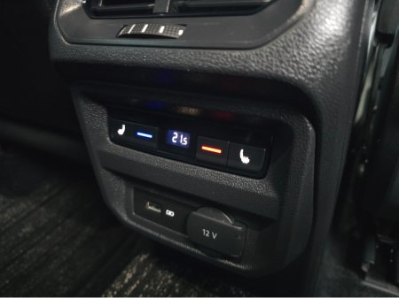 2017 Volkswagen Tiguan 1.4 TSI R-LINE EDITION / 360 CAMERA - PARK-ASSIST - SENSORS - VIRTUAL COCKPIT - SIMI MAIN DEALER CARPLAY ANDROID AUTO €29,950 thumbnail