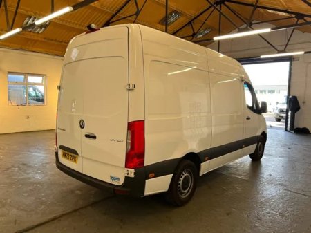 2022 Mercedes-Benz Sprinter Freeze / Chiller Sprinter Van