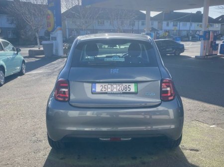 2025 Fiat 500e - thumbnail 6