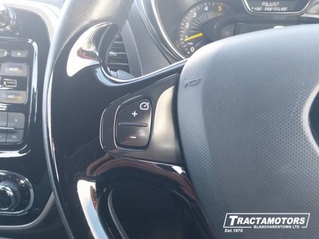 2016 Renault Captur - thumbnail 24