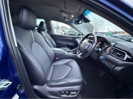 2020 Toyota Camry Top Spec - World Sport Edition - Self Charging €25,940 thumbnail