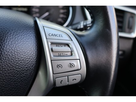 2017 Nissan Qashqai - thumbnail 19