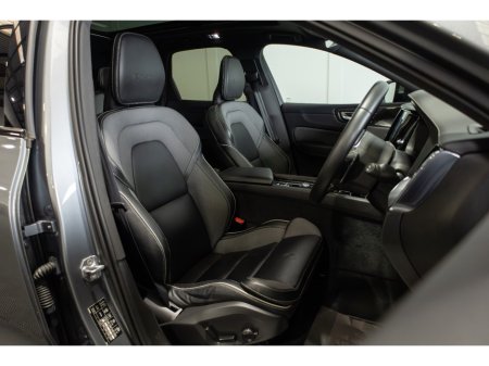 2020 Volvo XC60 - thumbnail 10