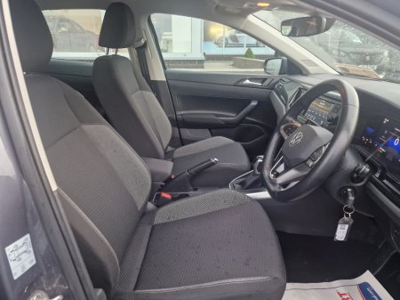 2023 Volkswagen Polo Life 1.0 TSI 95HP D7F 5DR Auto €20,950 thumbnail